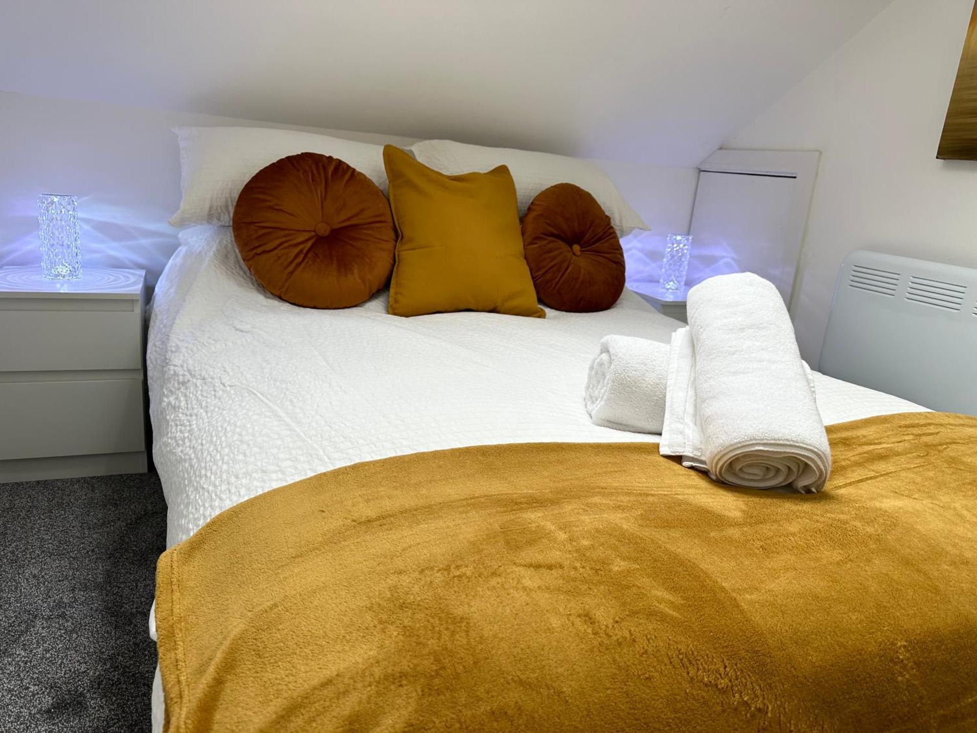 Vibrant Apartments Close To City Centre Cardiff Esterno foto